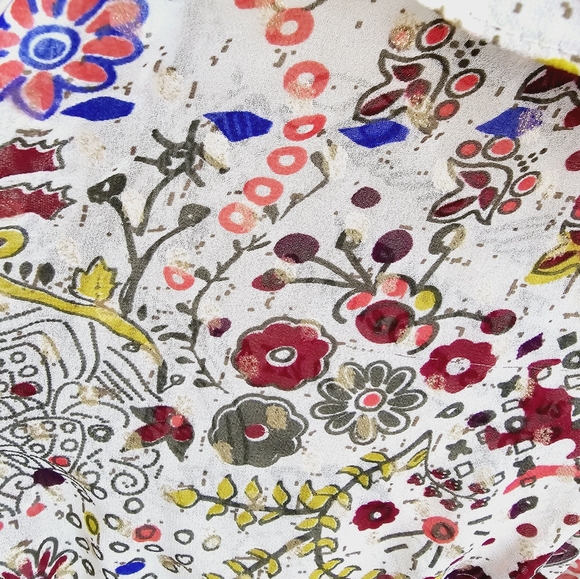 A.N.A. Semi Sheer Floral Blouse - Picture 6 of 7